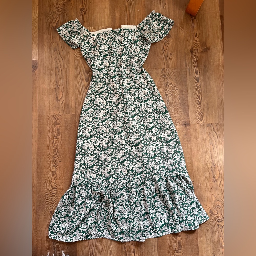 Commense Dress!
